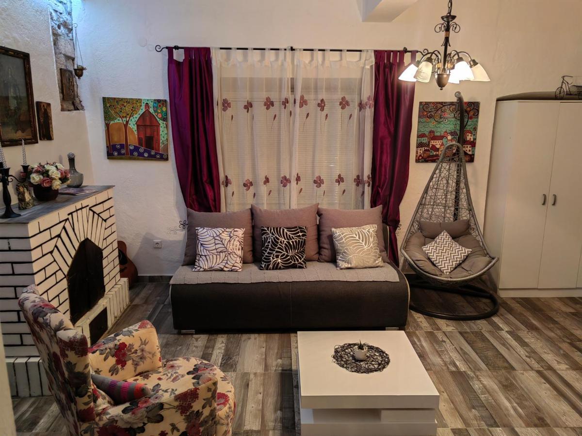 Old House Morinj Apartment ภายนอก รูปภาพ