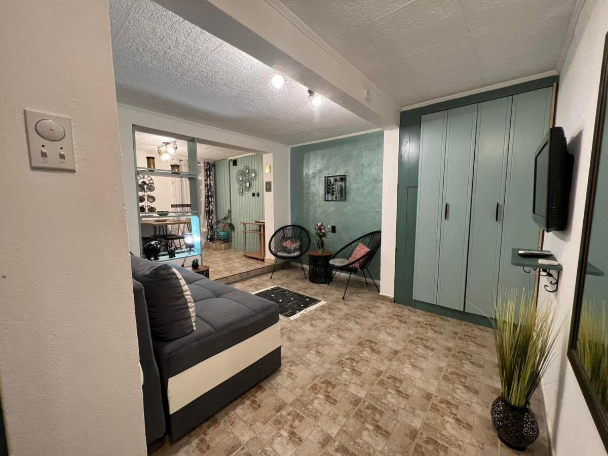 Old House Morinj Apartment ภายนอก รูปภาพ