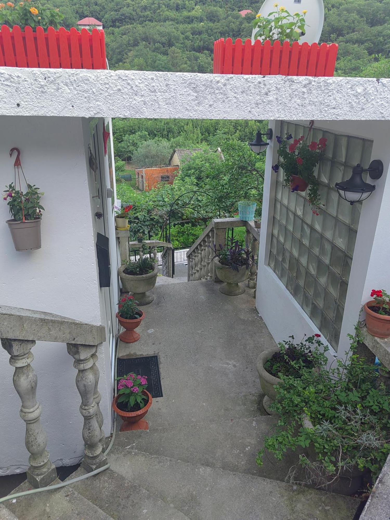 Old House Morinj Apartment ภายนอก รูปภาพ