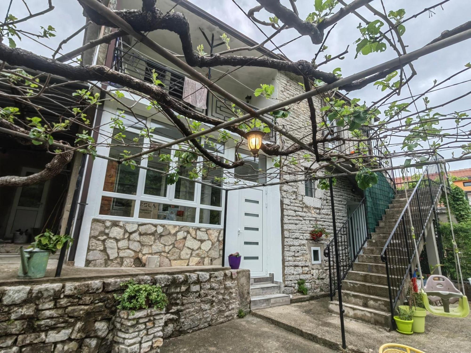 Old House Morinj Apartment ภายนอก รูปภาพ